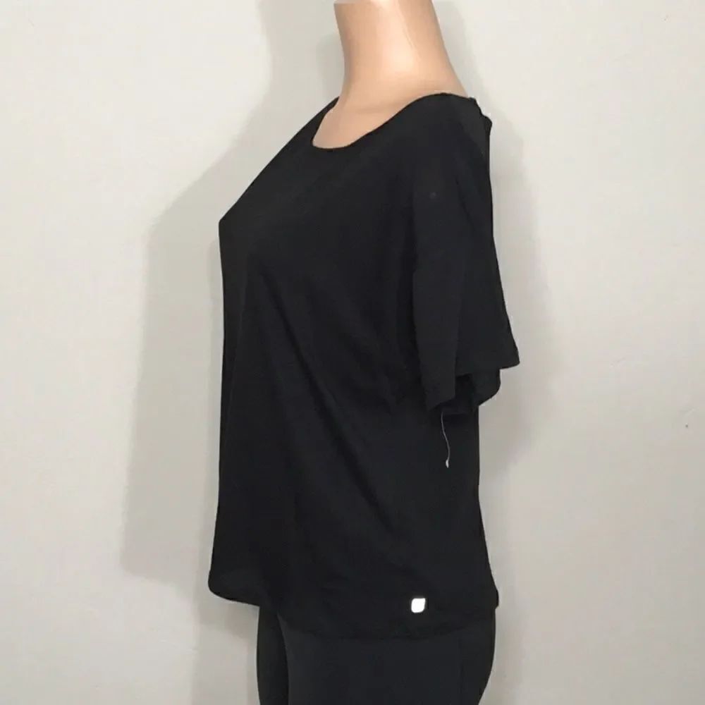 Fabletics oversized Key Tee. NWOT - Picture 6 of 7
